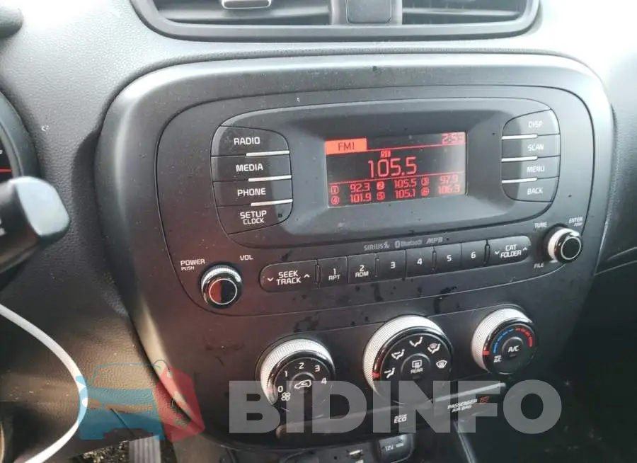 KNDJN2A22G7328412 Photo# 9