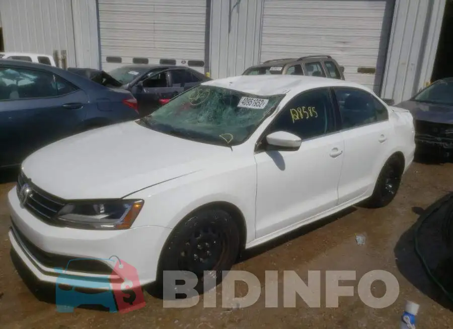 3VW2B7AJ7HM225623 Photo# 2