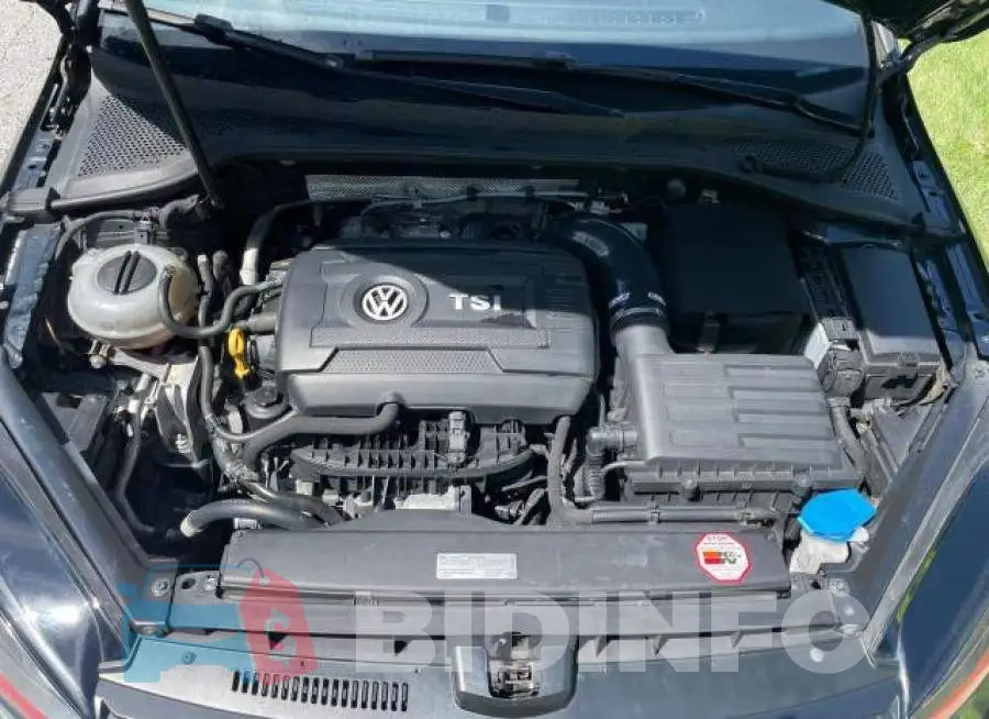 3VW547AU0HM040024 Photo# 7