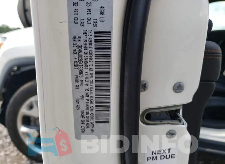 3C4NJDCB5KT620873 Photo# 10