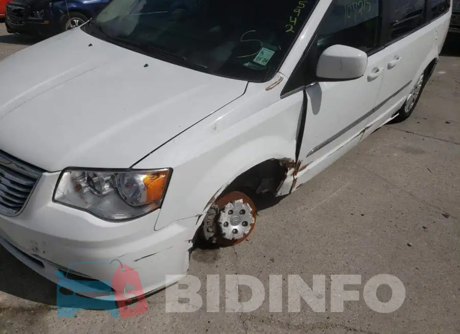 2C4RC1BG1GR174092 Photo# 9