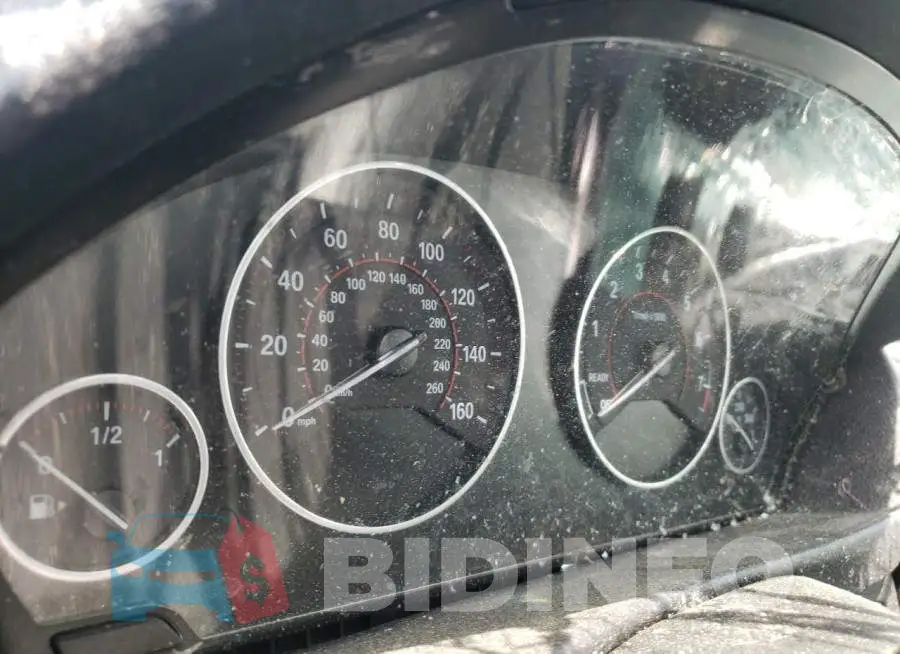 WBA8E9G58GNT82671 Photo# 8