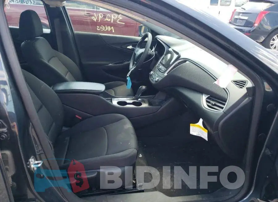 1G1ZB5ST1LF141675 Photo# 5