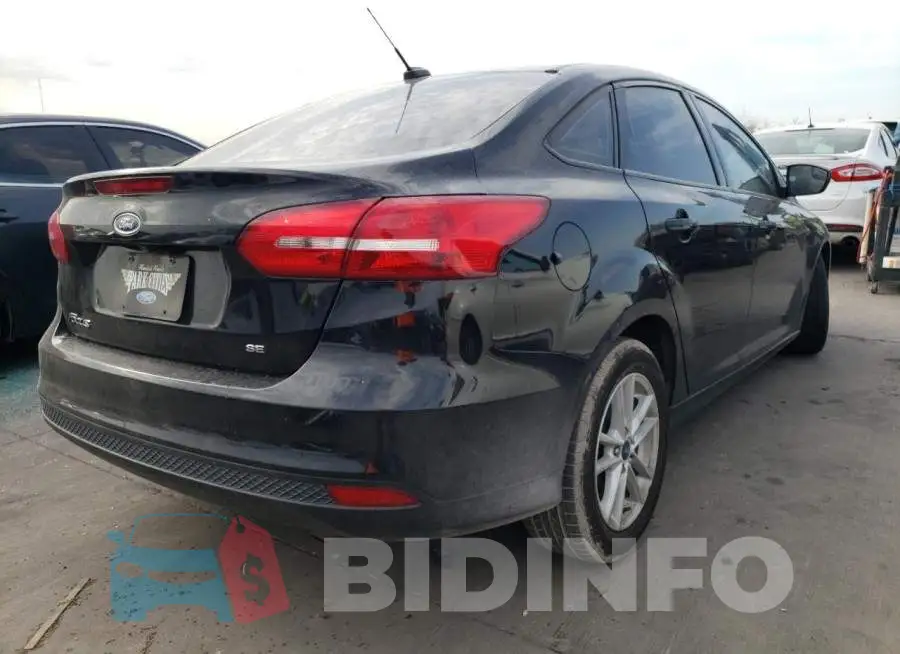 1FADP3F20JL277339 Photo# 4