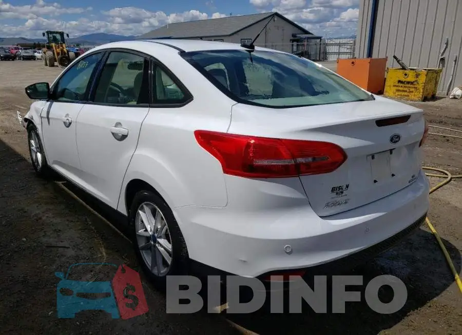 1FADP3F22GL351661 Photo# 3