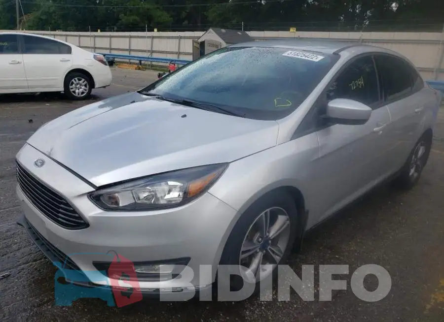 1FADP3F22JL255178 Photo# 2