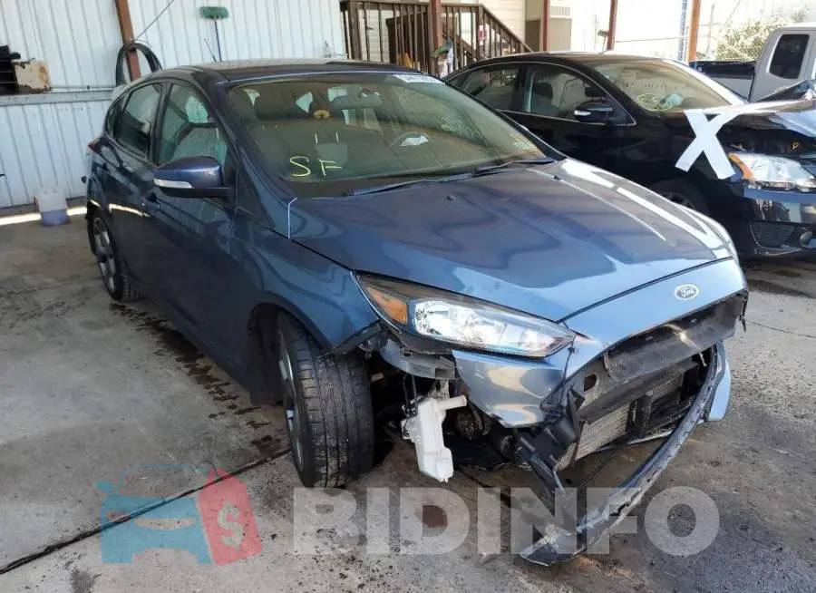 1FADP3L95JL291075 Photo# 1