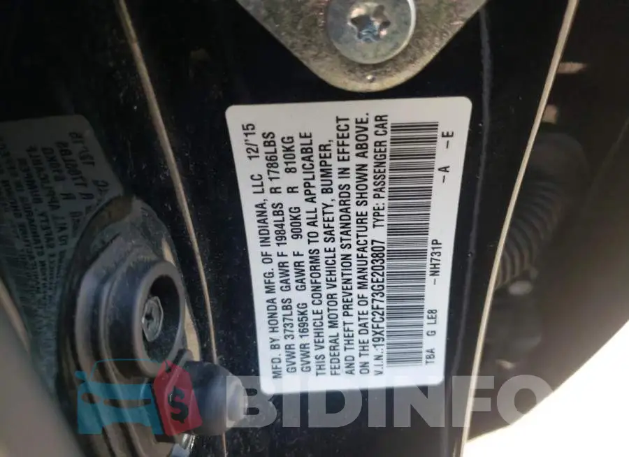 19XFC2F73GE203807 Photo# 10