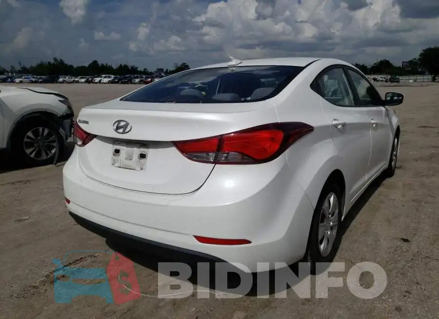 5NPDH4AE0GH665196 Photo# 4