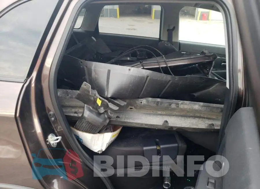 JA4AR3AU7LU014286 Photo# 6