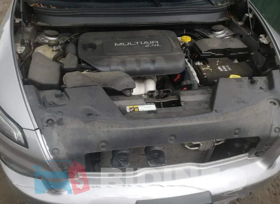 1C4PJLCB4JD596587 Photo# 7