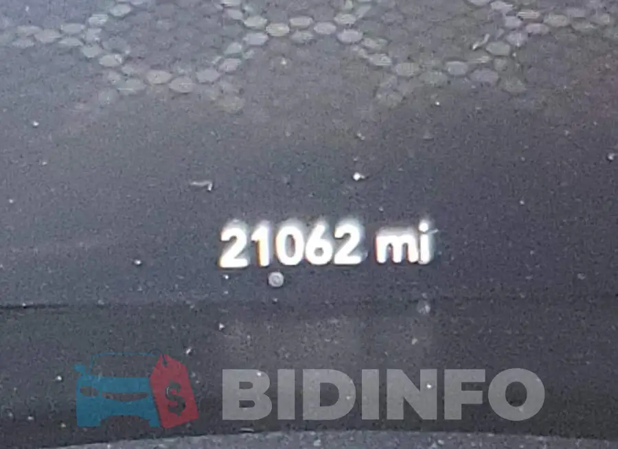2C3CDXHG2LH238609 Photo# 8