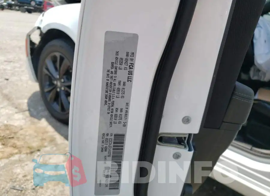 2C3CDXJG7LH163786 Photo# 10
