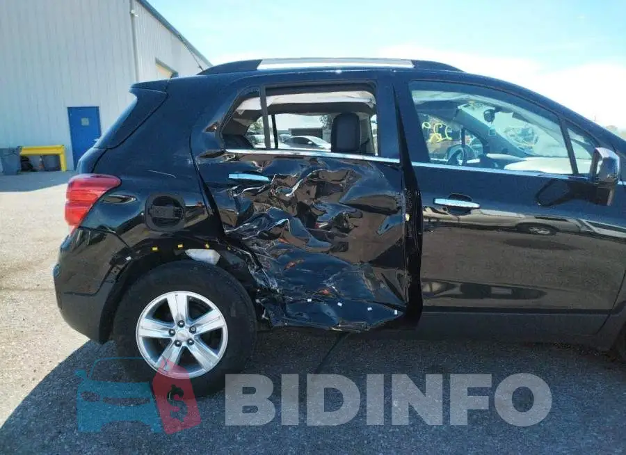 KL7CJLSB4LB011809 Photo# 9
