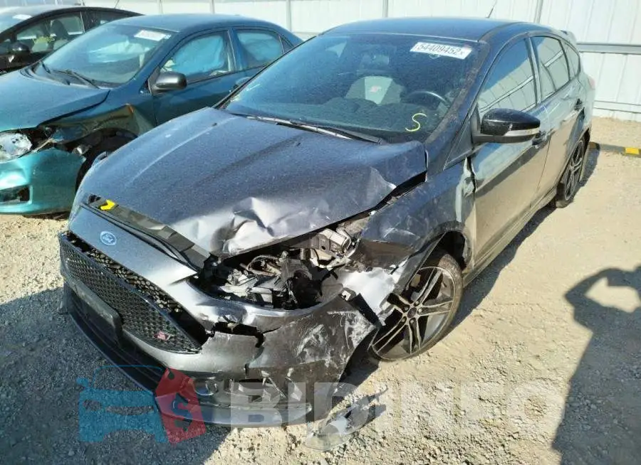1FADP3L92GL221588 Photo# 2