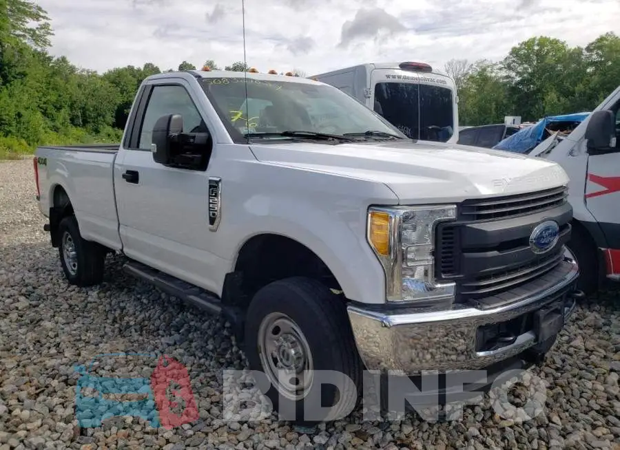 1FTBF2B64HEB73104 Photo# 1