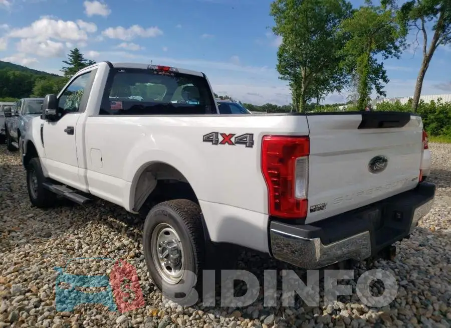 1FTBF2B64HEB73104 Photo# 3