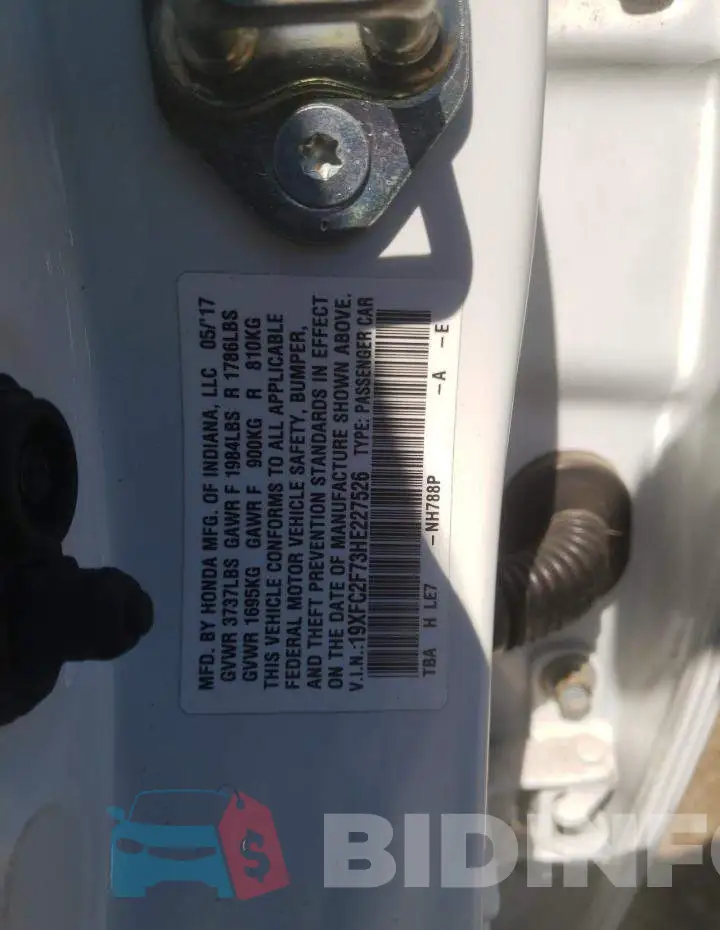 19XFC2F73HE227526 Photo# 10