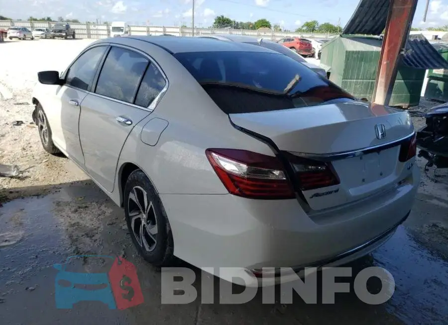 1HGCR2F37HA075284 Photo# 3