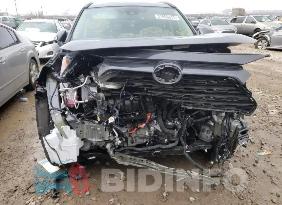 2T3B6RFV2MW028477 Photo# 9