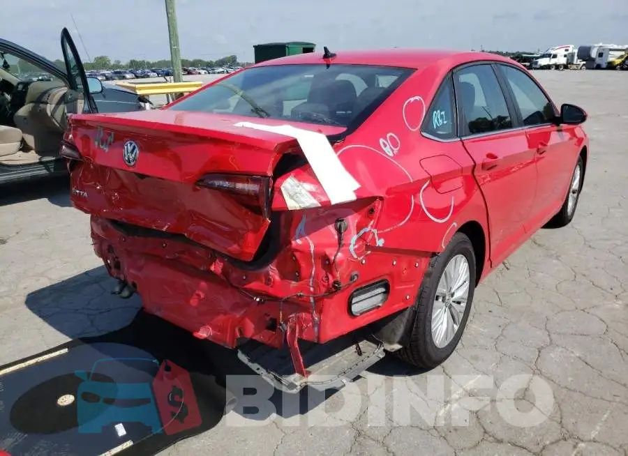 3VWCB7BU0KM175832 Photo# 4