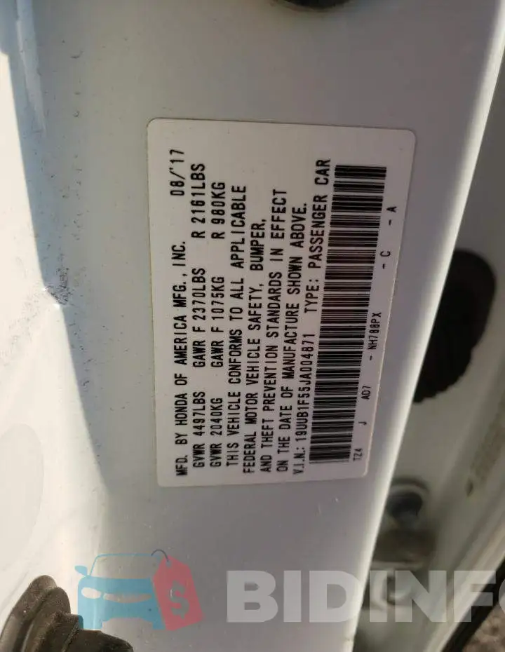 19UUB1F55JA004871 Photo# 10