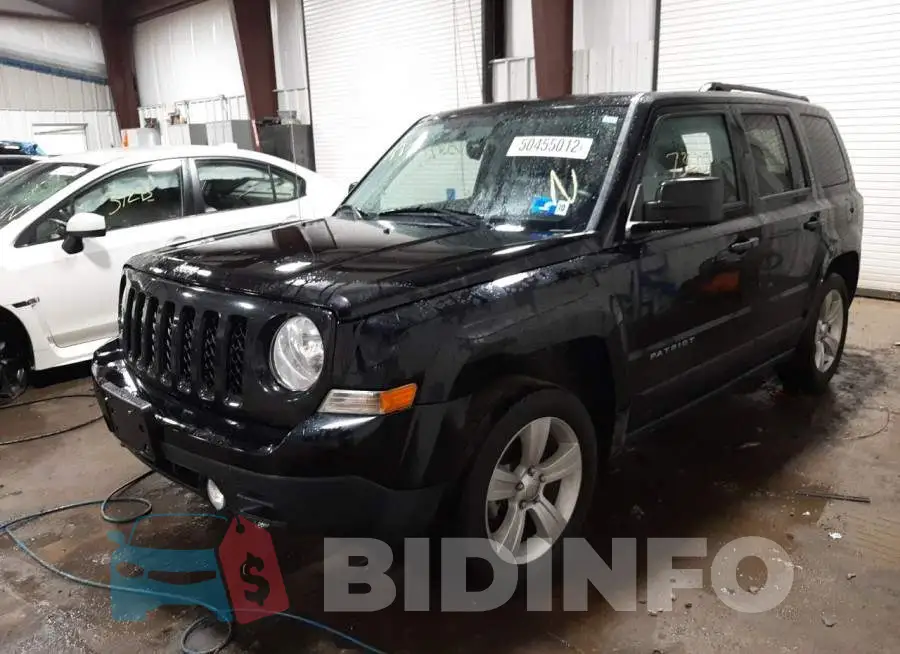 1C4NJPFB7GD603552 Photo# 2