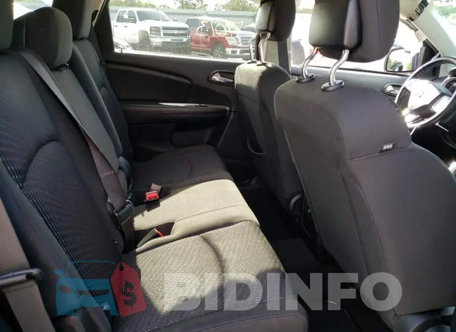 3C4PDCAB9JT497977 Photo# 6