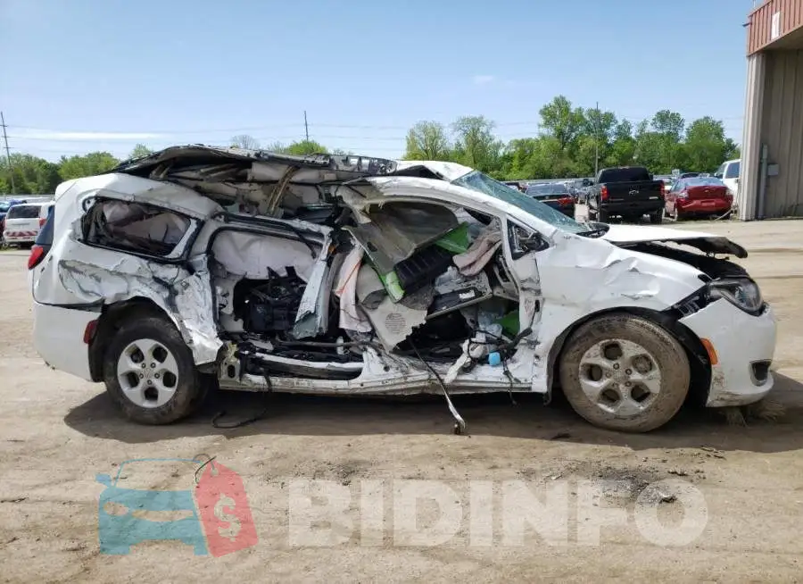 2C4RC1EG6HR768190 Photo# 9