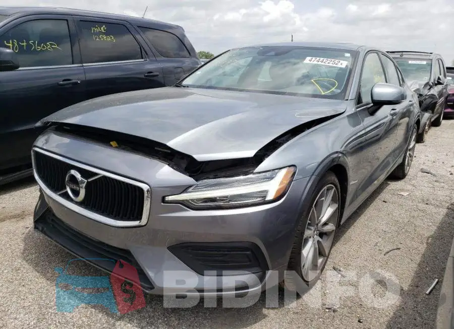 7JRA22TK5LG039137 Photo# 2