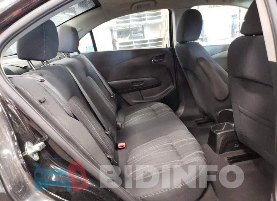 1G1JD5SB0H4100018 Photo# 6