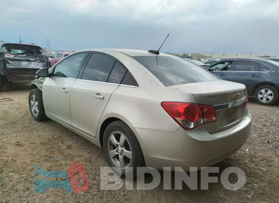 1G1PE5SB4G7171811 Photo# 3