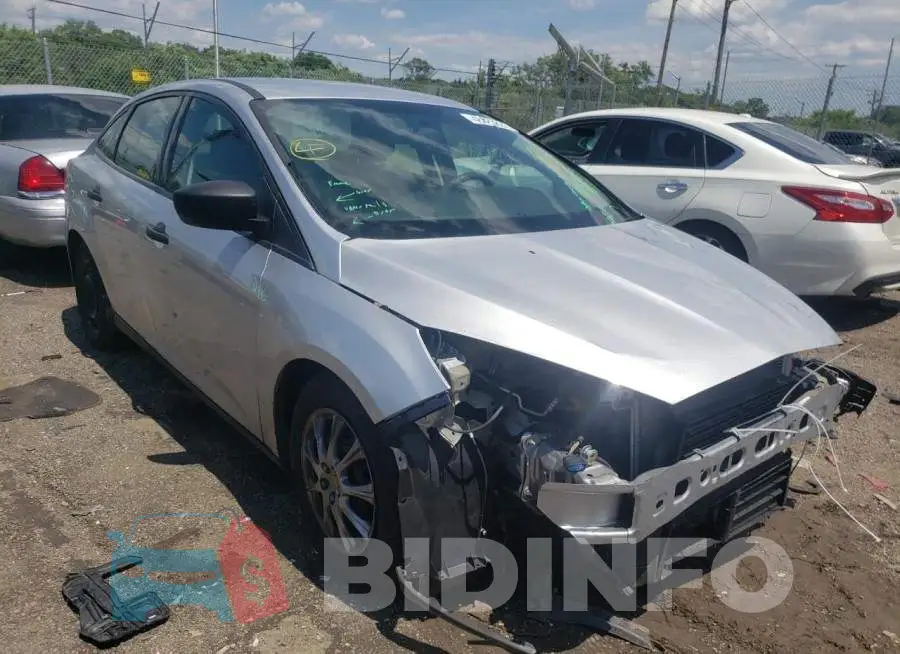 1FADP3E29JL256782 Photo# 1