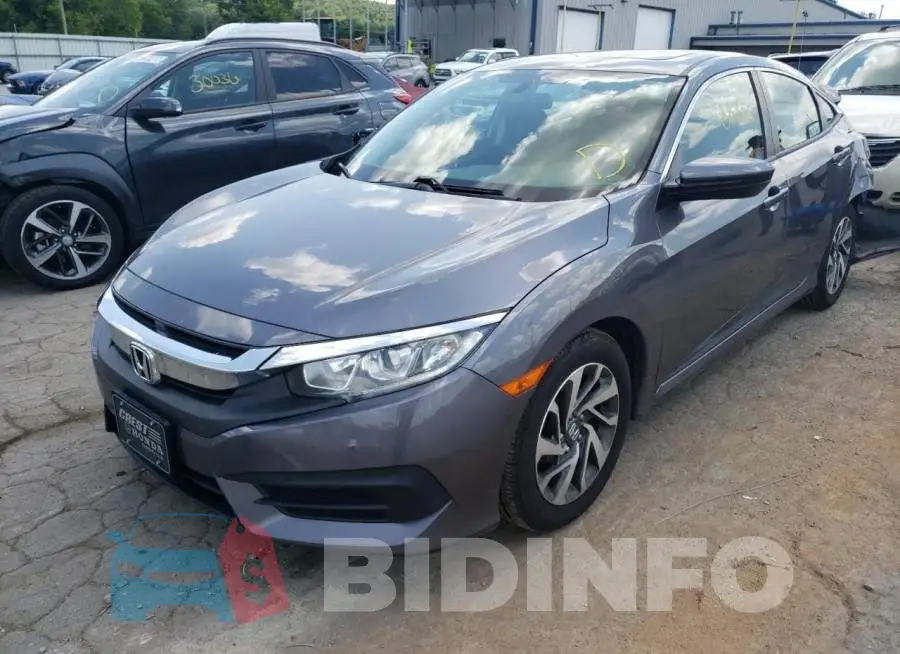 19XFC2F70GE011647 Photo# 2