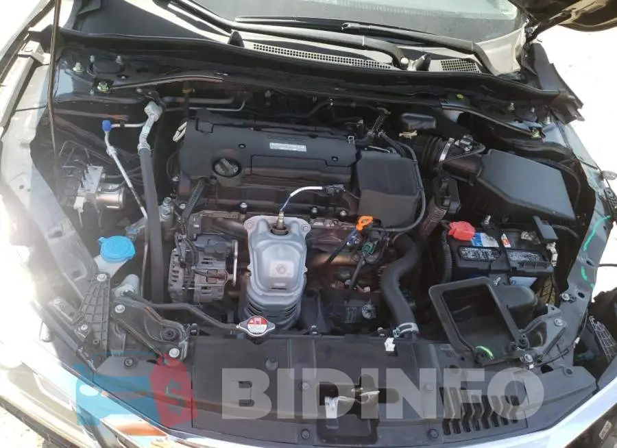 1HGCR2F87HA137004 Photo# 7