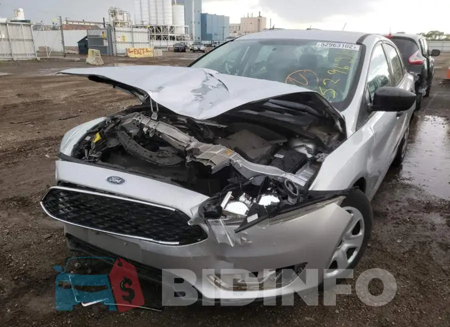 1FADP3E23GL233233 Photo# 2