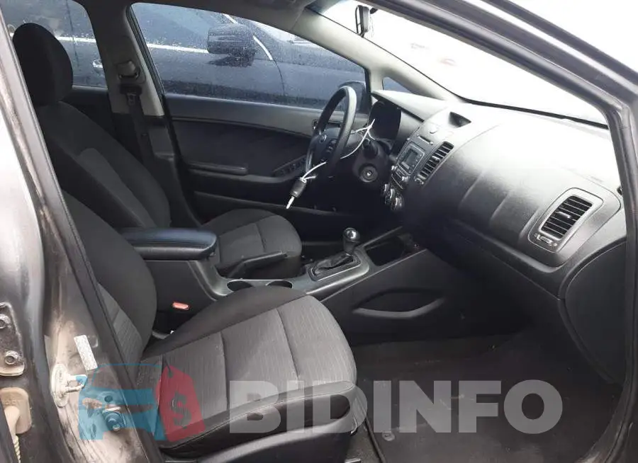 KNAFX4A63G5439235 Photo# 5