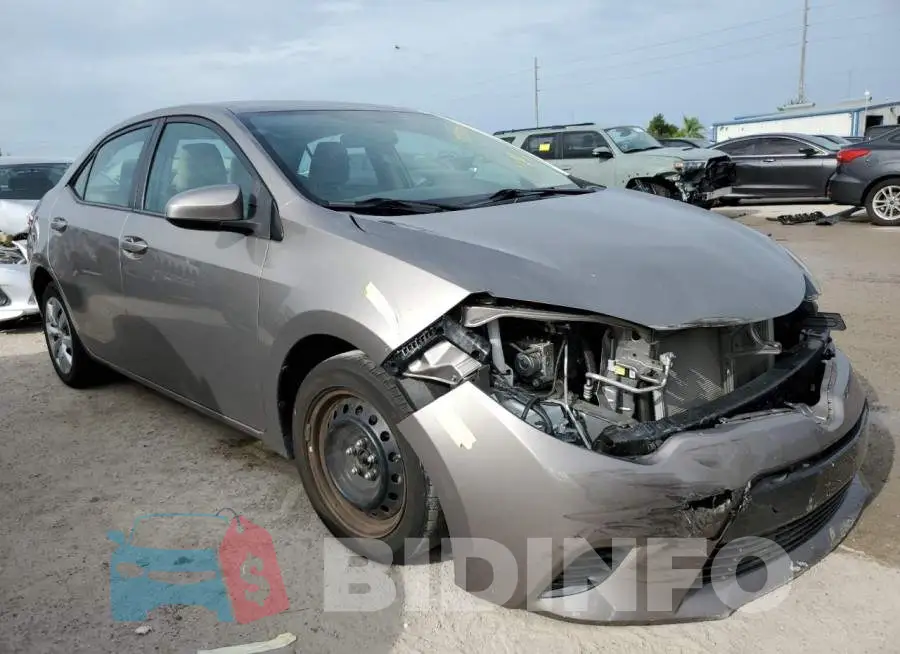 2T1BURHE4GC581584 Photo# 1