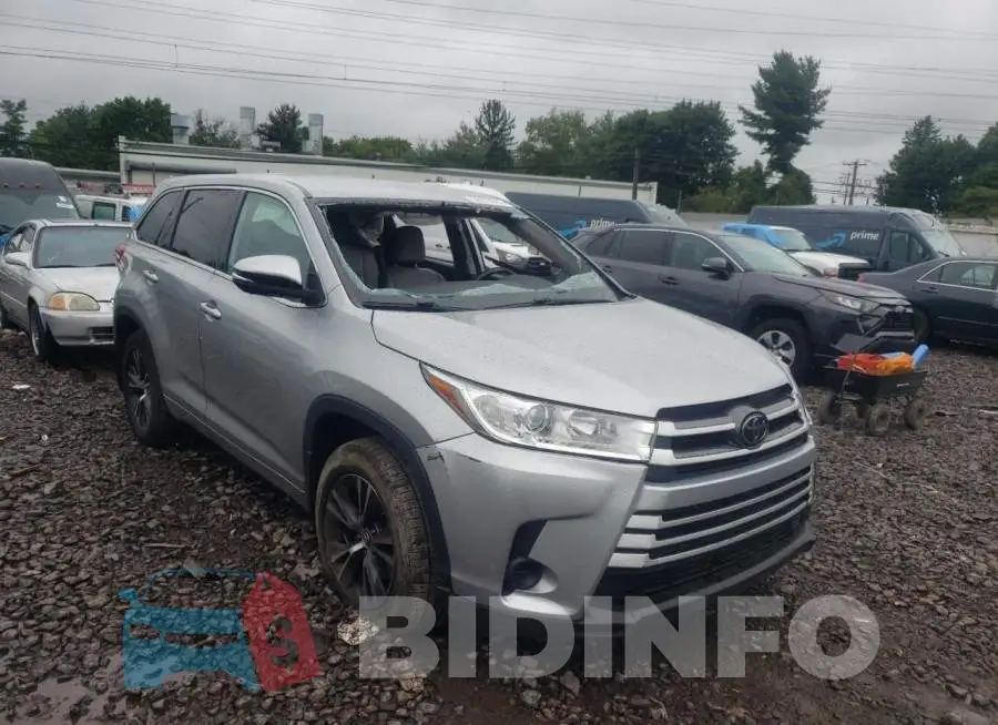 5TDBZRFH8JS802147 Photo# 1