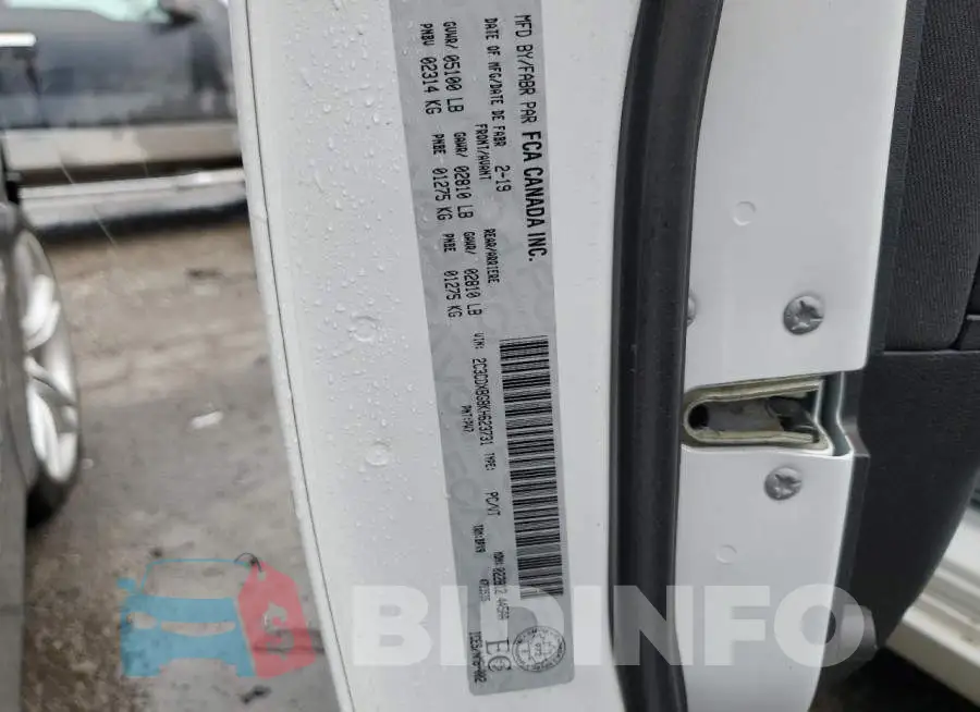 2C3CDXBG8KH623731 Photo# 3