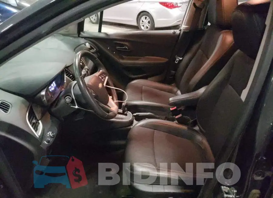 KL7CJPSB7JB727057 Photo# 5