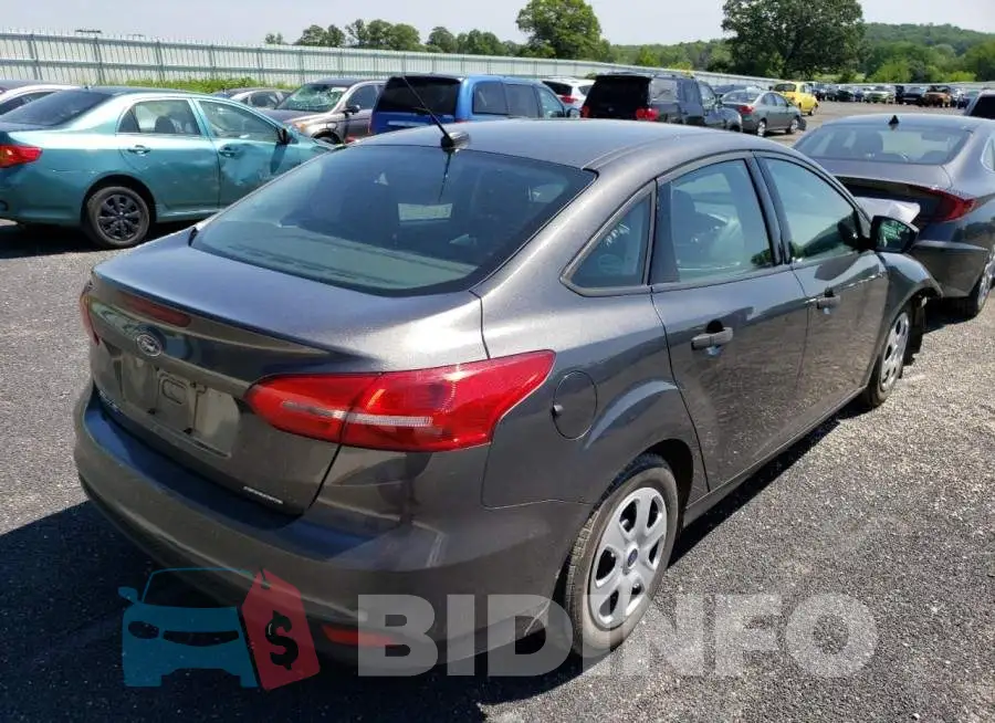 1FADP3E25GL274513 Photo# 4