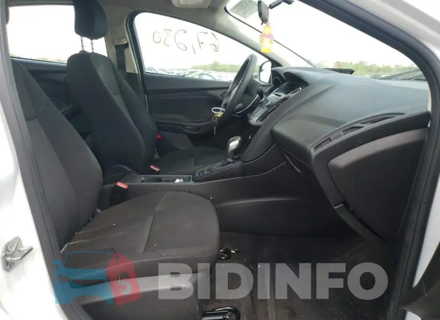 1FADP3E2XHL262228 Photo# 5