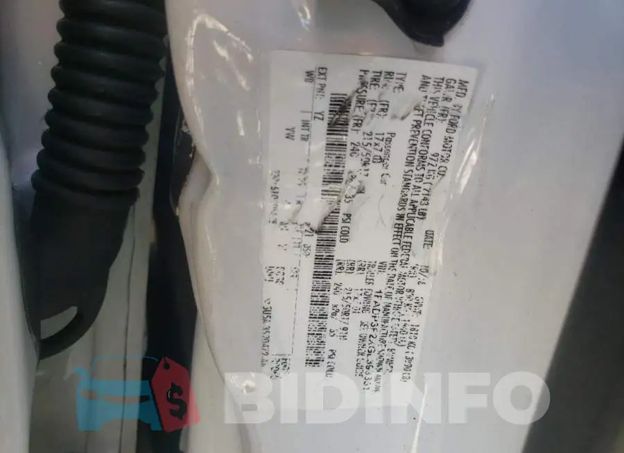 1FADP3F2XGL393351 Photo# 10
