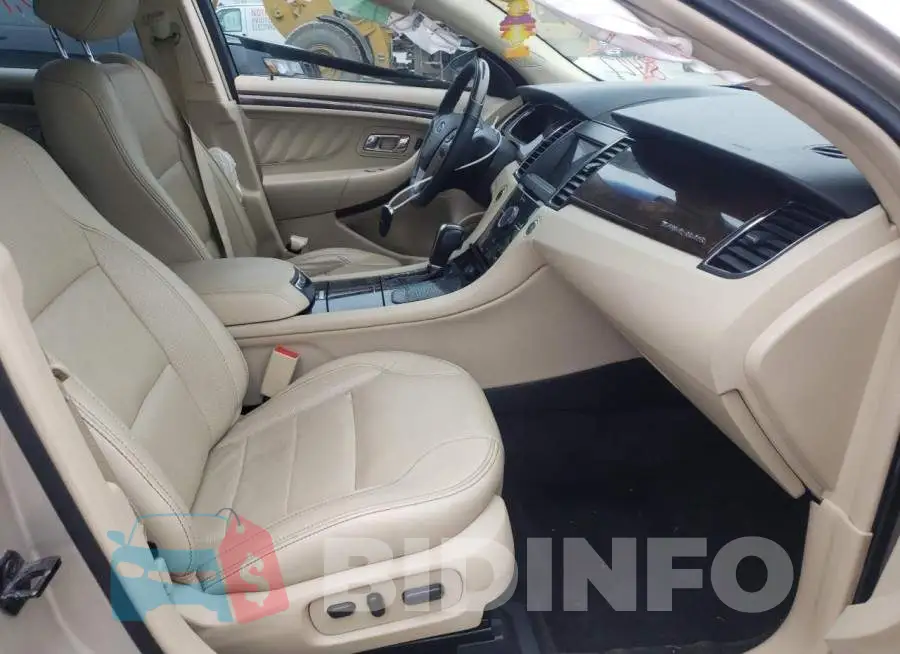 1FAHP2F88JG128427 Photo# 5