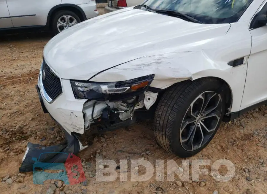 1FAHP2KT8GG125837 Photo# 9