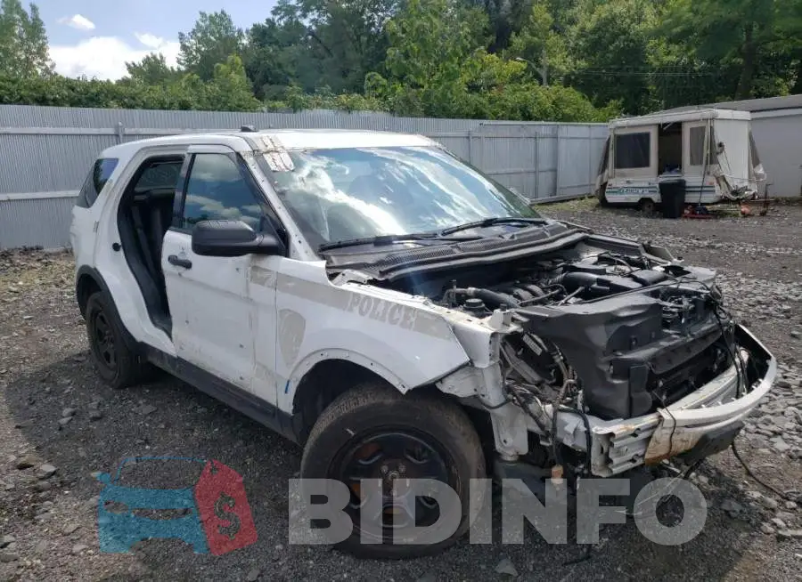 1FM5K8AR5HGA94449 Photo# 1