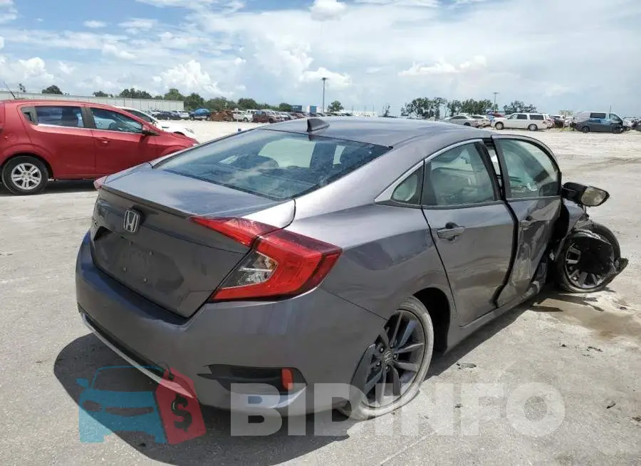 19XFC1F34LE004122 Photo# 4