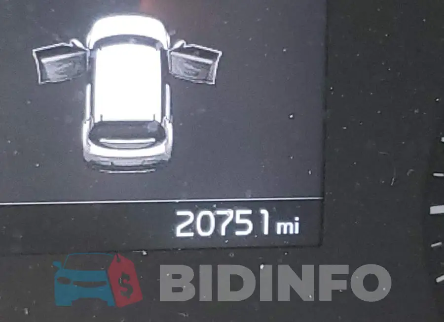 KNDJ23AU0M7739920 Photo# 8