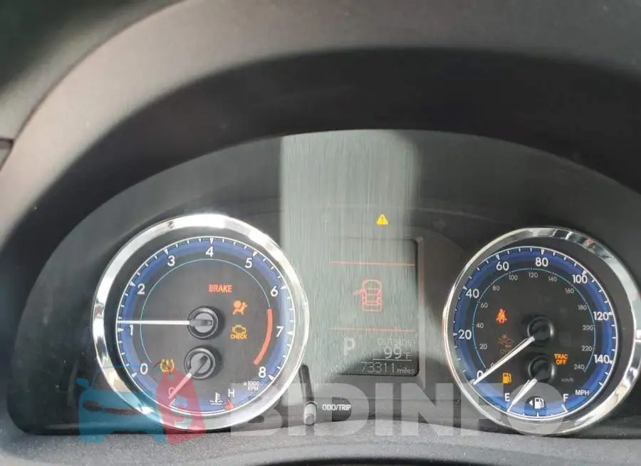 2T1BURHE6JC993724 Photo# 8